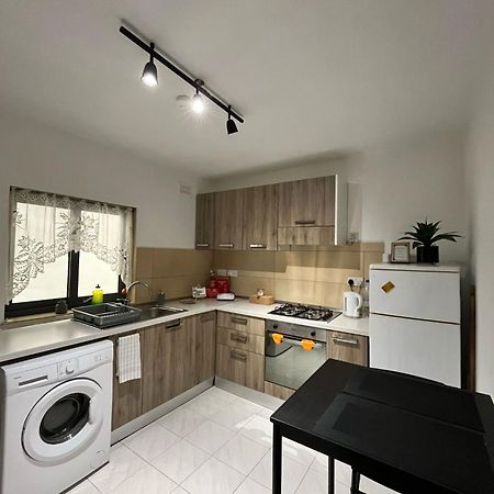 Mayflower Flat, Flat 12 St. Paul's Bay Esterno foto