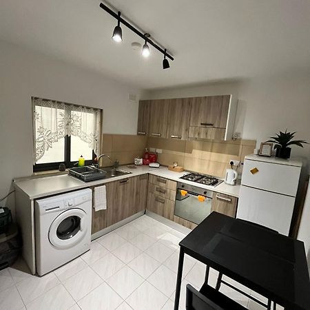 Mayflower Flat, Flat 12 St. Paul's Bay Esterno foto