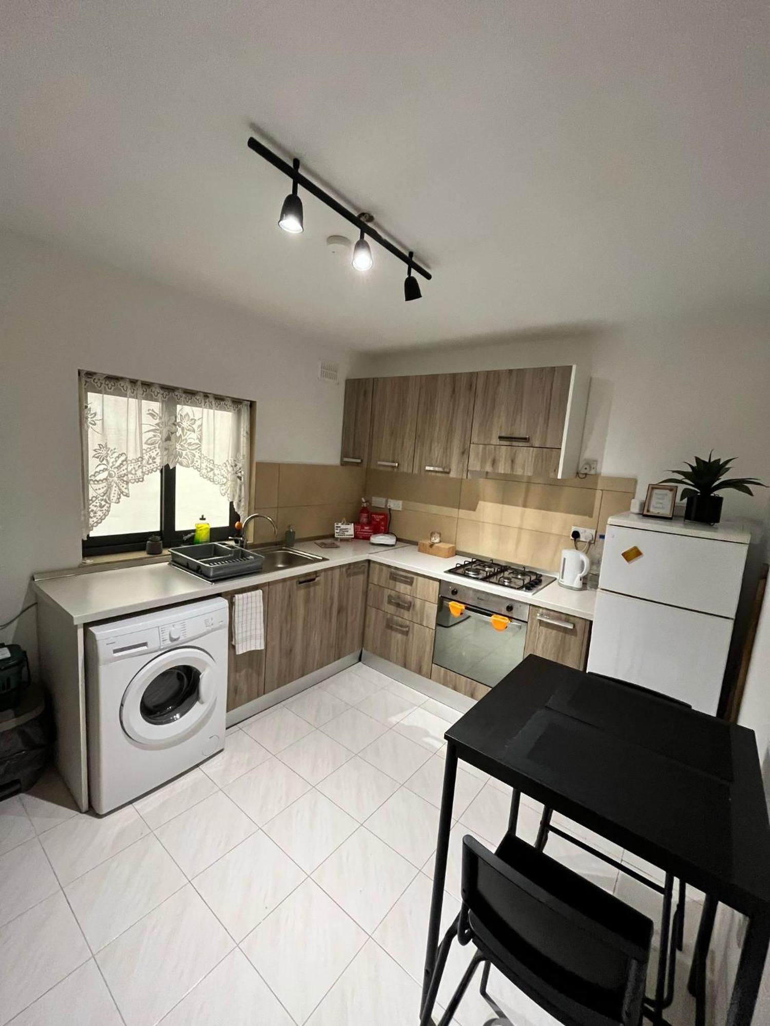 Mayflower Flat, Flat 12 St. Paul's Bay Esterno foto